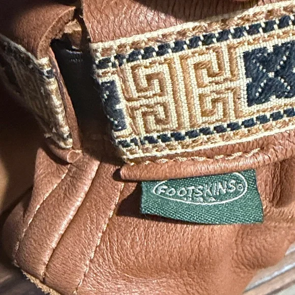 NWT Footskins USA DeerTan Leather Ankle Moccasin Slipper Boots - Picture 5 of 8